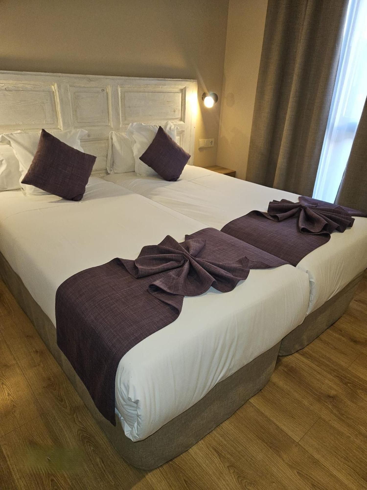 Dauria Suites Ha Soria Eksteriør billede